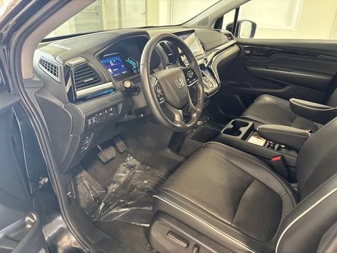 Used 2024 Honda Odyssey Elite image 6