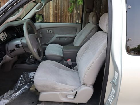 Used 2002 Toyota Tacoma 4x4 Xtracab image 17