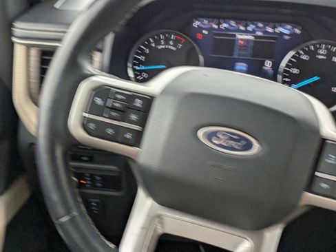 Used 2024 Ford Expedition Max Limited image 22