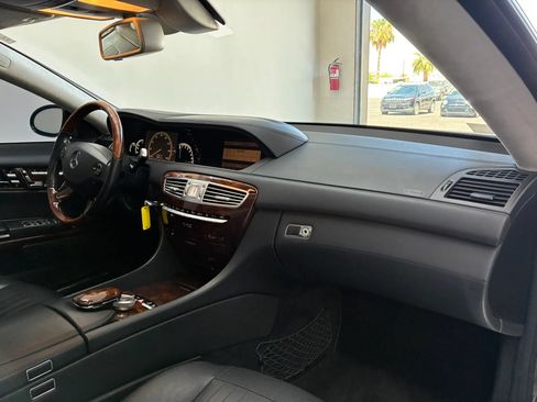 Used 2007 Mercedes-Benz CL 600 image 27