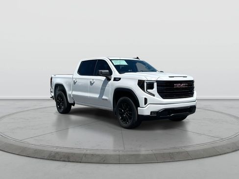Used 2026 GMC Sierra 1500 Elevation AWD/4WD image 2