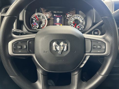 Used 2024 RAM 5500 Tradesman image 17