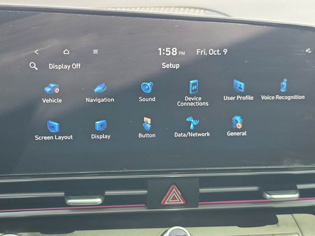 Used 2024 Hyundai Elantra SEL w/ Convenience Package FWD image 23