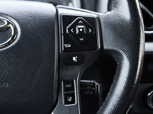 Used 2019 Toyota Tacoma TRD Pro AWD/4WD image 24