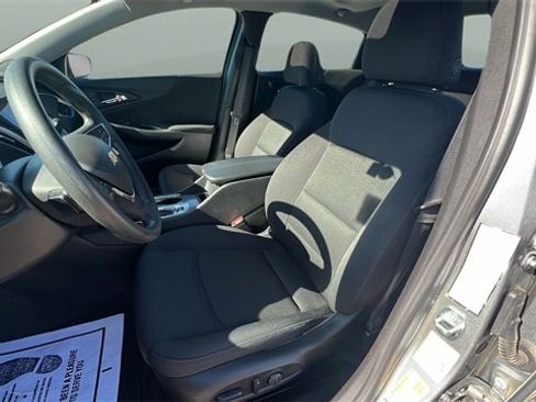 Used 2024 Chevrolet Malibu LT image 21
