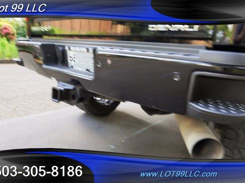 Used 2016 GMC Sierra 2500 Denali w/ Duramax Plus Package AWD/4WD image 37