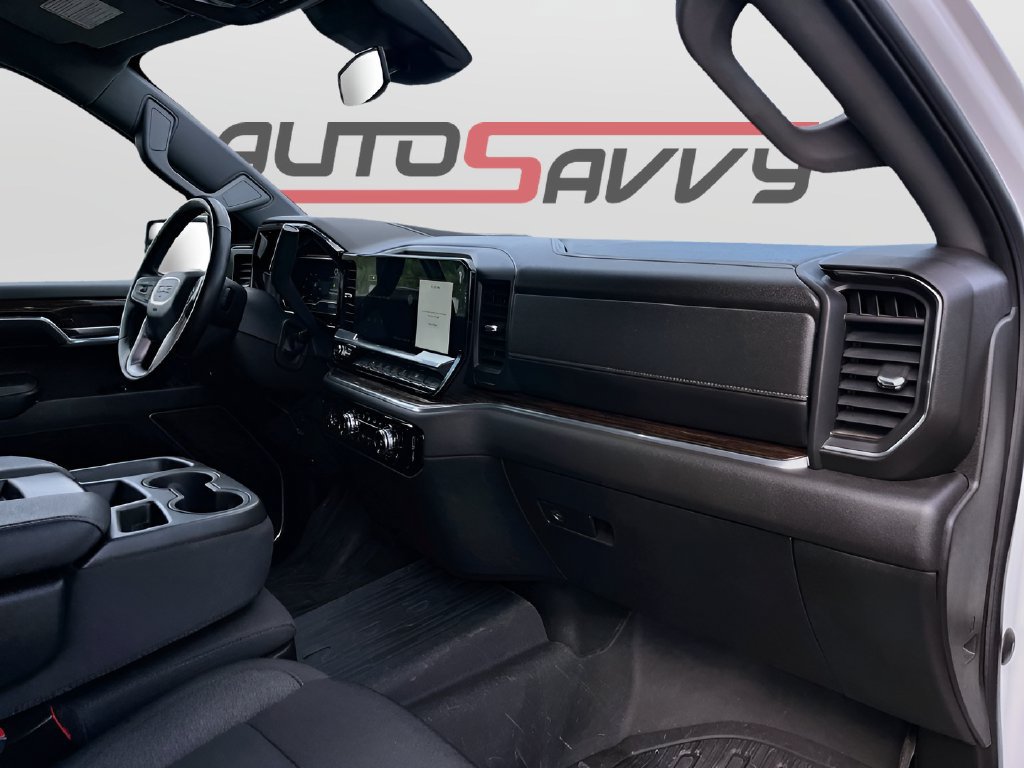 Used 2023 GMC Sierra 1500 SLE AWD/4WD image 28