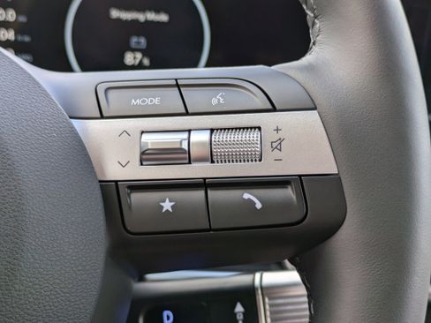 New 2026 Hyundai Tucson Limited image 25