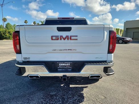 Used 2023 GMC Sierra 1500 SLT w/ SLT Premium Package AWD/4WD image 8