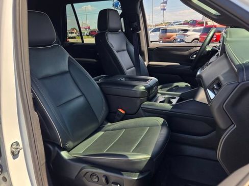 Used 2024 Chevrolet Tahoe Premier RWD image 17