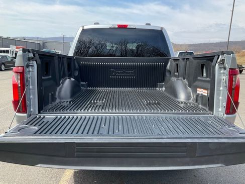 Used 2025 Ford F150 XLT w/ Equipment Group 301A Standard image 26