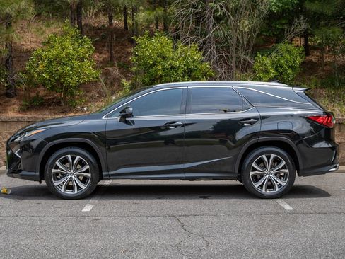 Used 2019 Lexus RX 350L FWD w/ Premium Package image 9