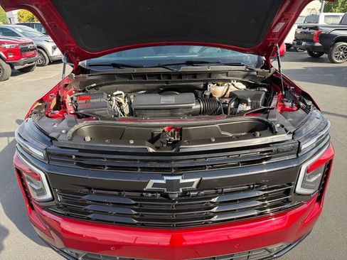 Used 2025 Chevrolet Tahoe RST w/ Comfort Package AWD/4WD image 21