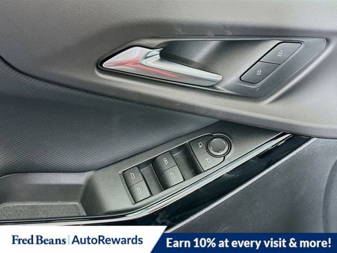 New 2026 Chevrolet Equinox LT w/ Safety and Technology Package image 17