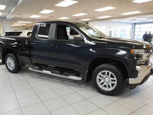 Used 2019 Chevrolet Silverado 1500 LT w/ All-Star Edition image 13