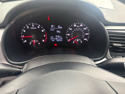 Used 2020 Kia Rio S FWD image 8