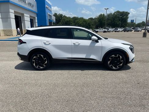 Used 2025 Kia Sportage SX FWD image 7