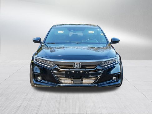 Used 2022 Honda Accord Sport image 2
