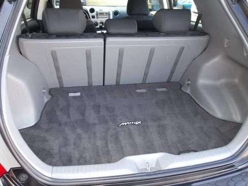 Used 2010 Toyota Matrix S image 22