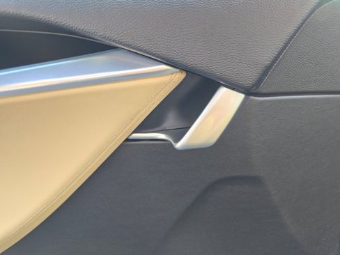 Used 2013 Tesla Model S image 27