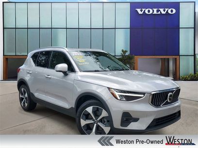 Certified 2023 Volvo XC40 B4 Plus w/ Protection Package Premier
