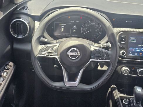 Used 2024 Nissan Kicks SV FWD image 15