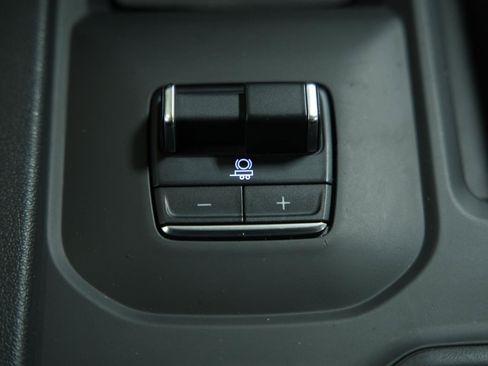 Used 2024 GMC Sierra 2500 AT4 w/ AT4 Premium Plus Package image 43