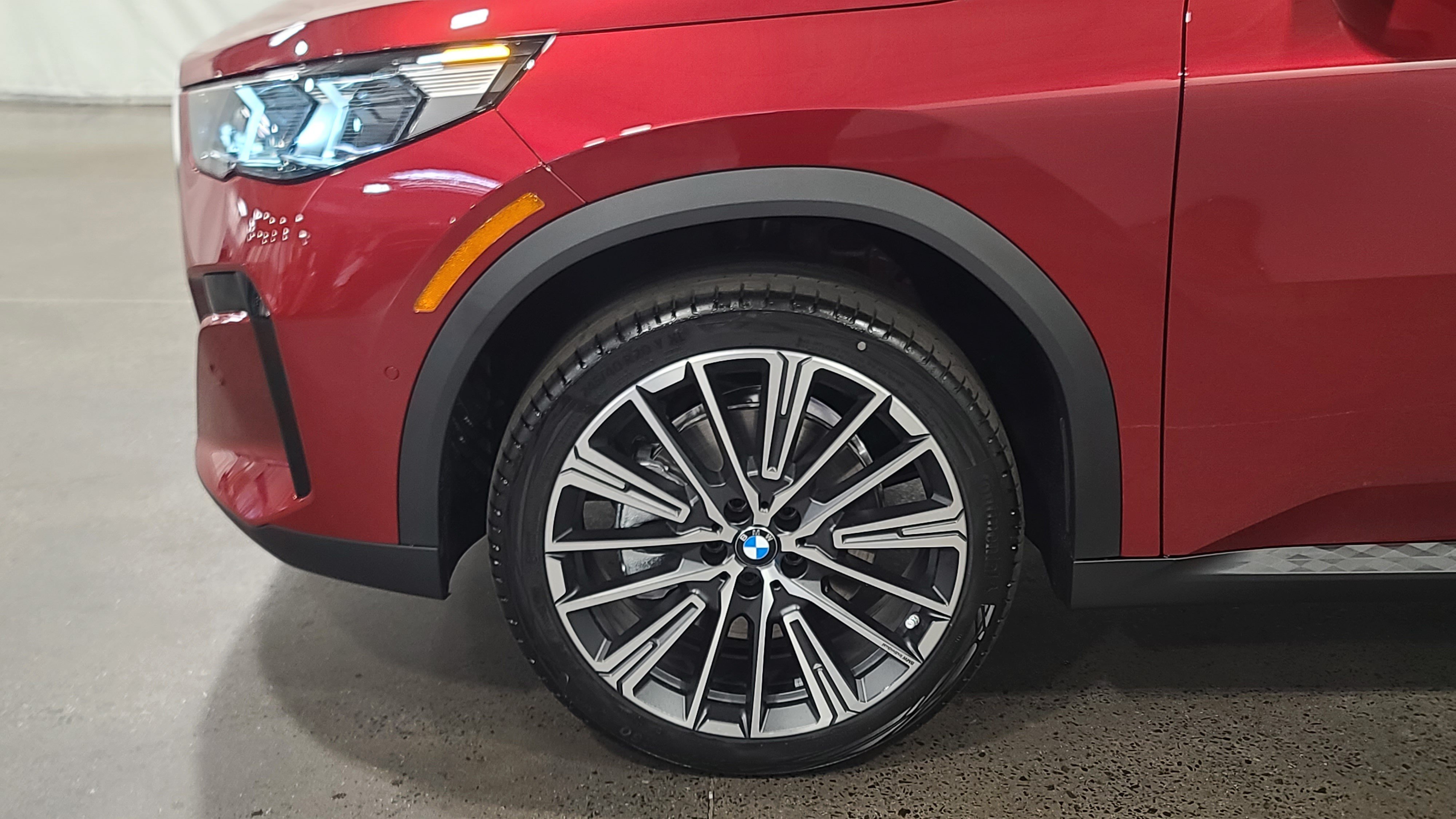 Used 2026 BMW X2 xDrive28i w/ Technology Package AWD/4WD image 10