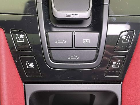 Used 2024 Porsche 911 Carrera S image 31