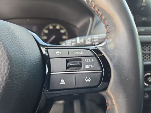 Used 2023 Honda HR-V Sport image 22