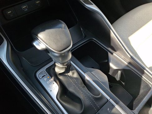 Used 2022 Kia Sorento S w/ Panoramic Sunroof Package image 30