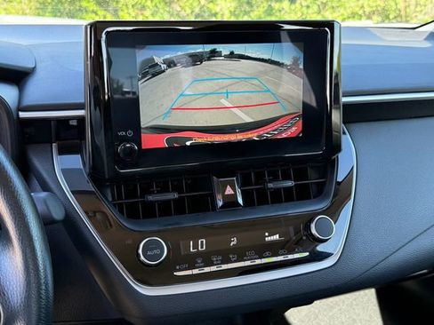 Used 2026 Toyota Corolla LE image 20