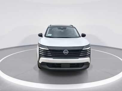 New 2025 Nissan Kicks SV w/ SV Premium Package