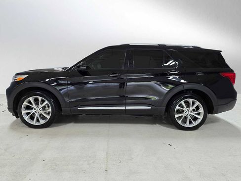 Used 2021 Ford Explorer Platinum w/ Equipment Group 601A image 6