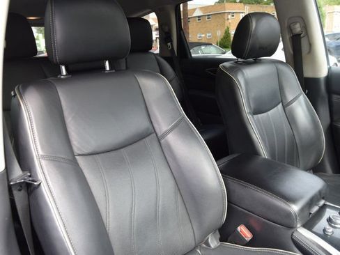 Used 2019 INFINITI QX60 Luxe w/ Essential Package AWD/4WD image 26