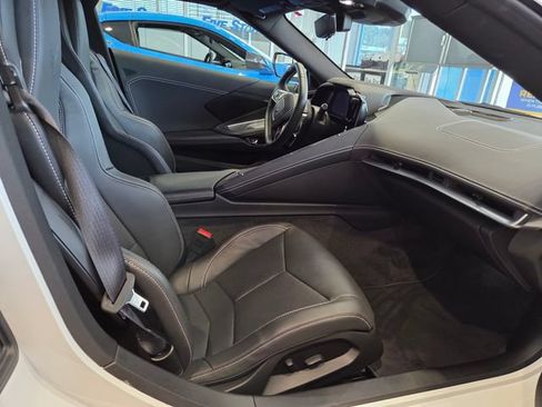 Used 2025 Chevrolet Corvette Stingray Coupe w/ Z51 Performance Package RWD image 13
