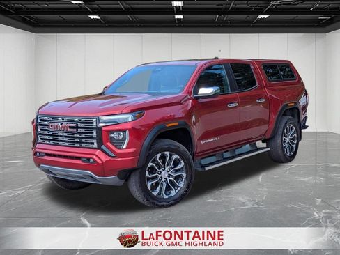 Certified 2025 GMC Canyon Denali AWD/4WD image 1
