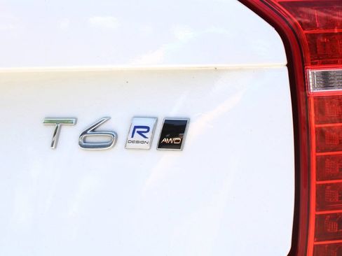 Used 2016 Volvo XC90 T6 R-Design w/ Vision Package AWD/4WD image 11