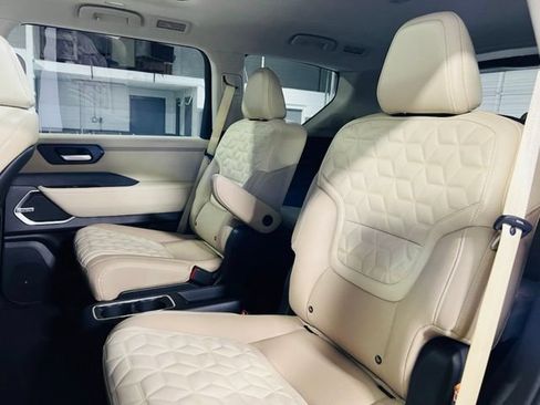 New 2026 Nissan Armada Platinum AWD/4WD image 29
