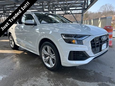 Used 2022 Audi Q8 Premium Plus image 7