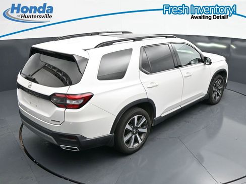 Used 2024 Honda Pilot Touring image 40