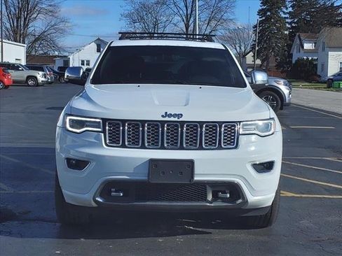 Used 2019 Jeep Grand Cherokee Overland image 2
