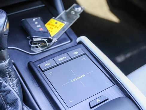 Used 2022 Lexus ES 300h F Sport w/ Accessory Package image 24