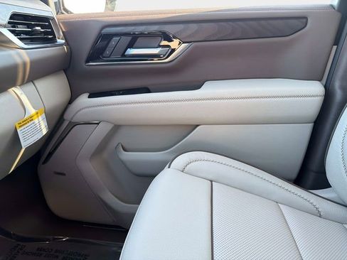 New 2026 GMC Yukon Denali image 22