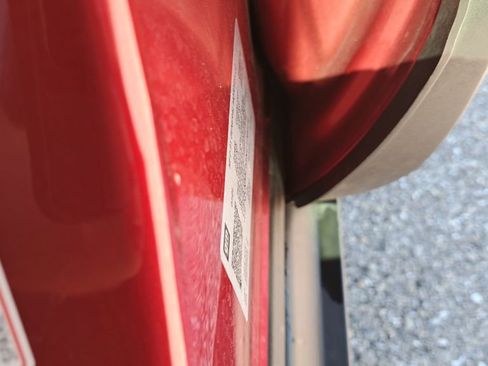 Used 2022 GMC Acadia SLT w/ Technology Package image 29