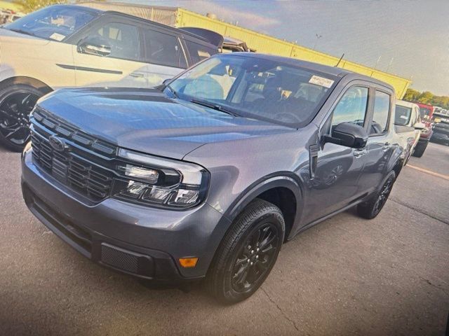 Used 2024 Ford Maverick Lariat w/ Black Appearance Package FWD image 1
