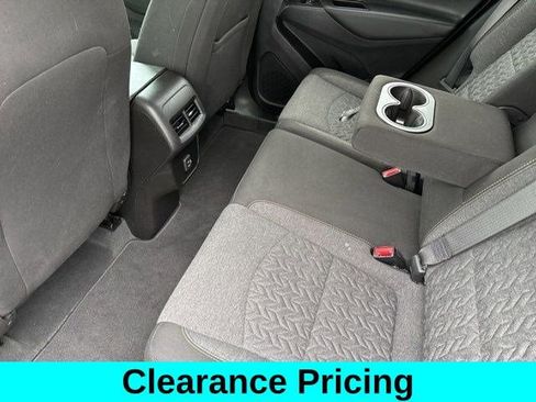 Used 2022 Chevrolet Equinox LT w/ Driver Convenience Package image 31