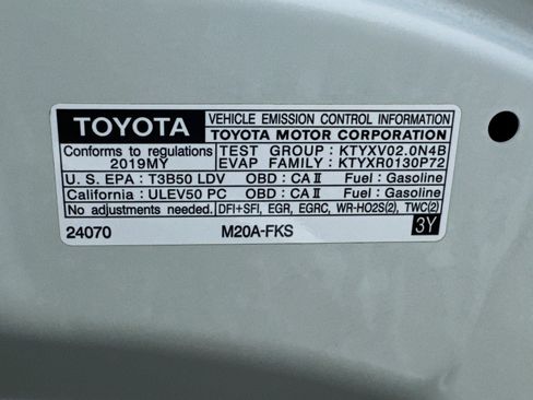 Used 2019 Toyota Corolla XSE FWD image 19