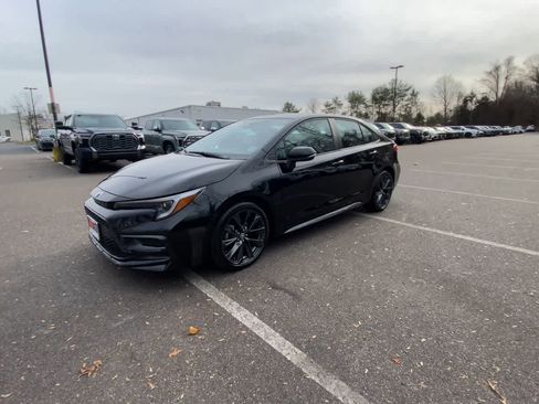 Certified 2025 Toyota Corolla SE image 11