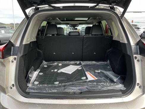 New 2026 Nissan Rogue SV w/ SV Premium Package image 5